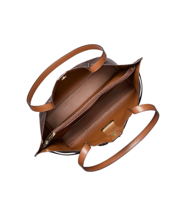 IMG_4789 Bolso tote Emilia grande marron con logotipo