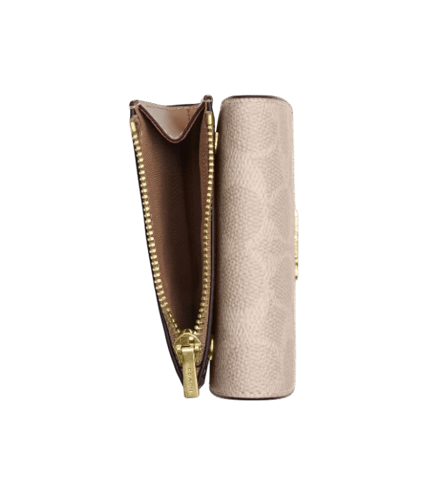 Cartera con tarjetero y monedero claro