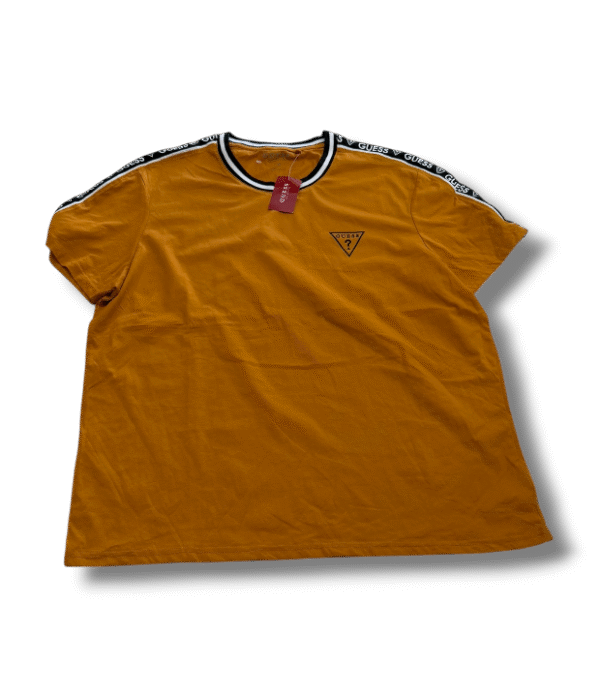 Playera_Guess (5) Playera Guess