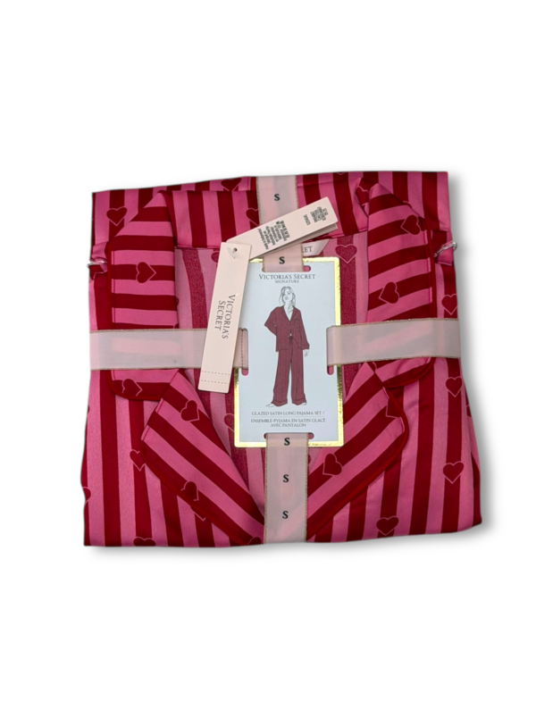 Conjunto de Pijama Largo Corazones