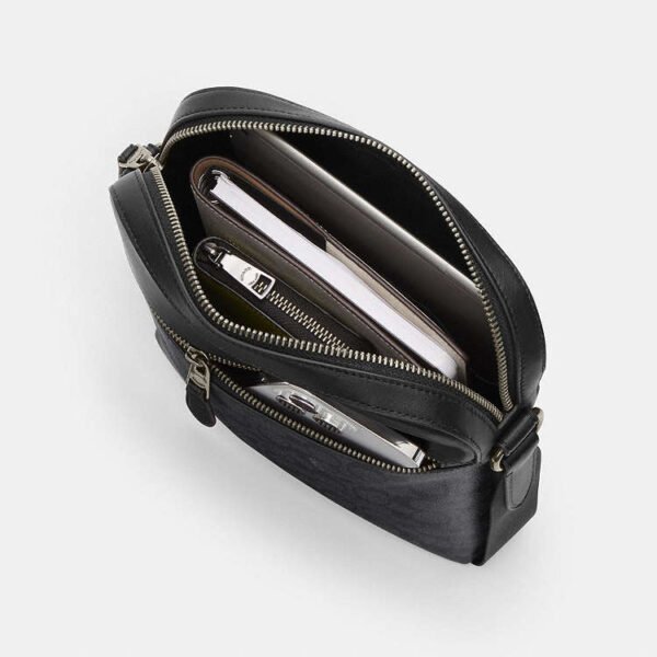 Mariconera Coach Houston Negro Liso