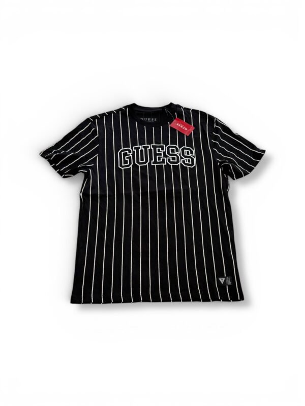 Playera Casual Guess