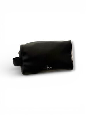 IMG_9836 Neceser Calvin Negro