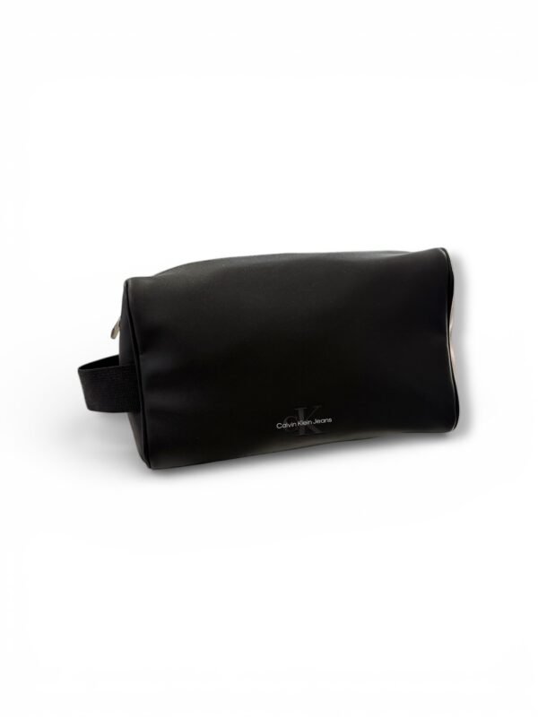 IMG_9837 Neceser Calvin Negro